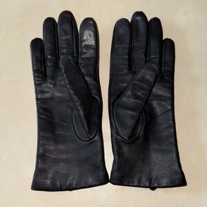 Black Leather Gloves, lined